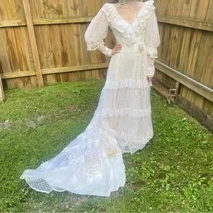 Wedding Dress 1950s Lace Cold Shoulder Ruffle Dress Vintage Dresses Vintage  Bridallure Alfred Angelo Long Sleeve
